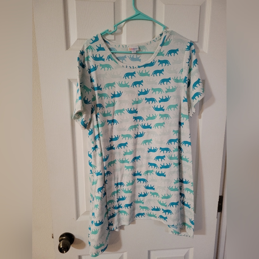 Lularoe Perfect T. CATS. 2xl